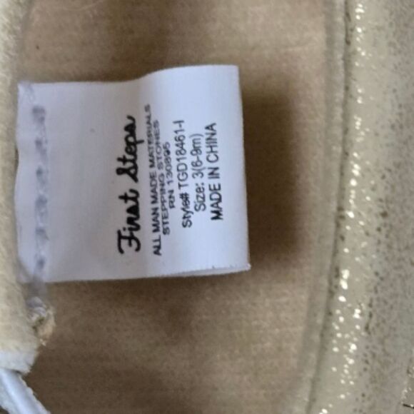 Baby Girl Gold Metallic Bow Moccasins Crib Shoes 6/9 M First Steps Pram Booties - Picture 8 of 10